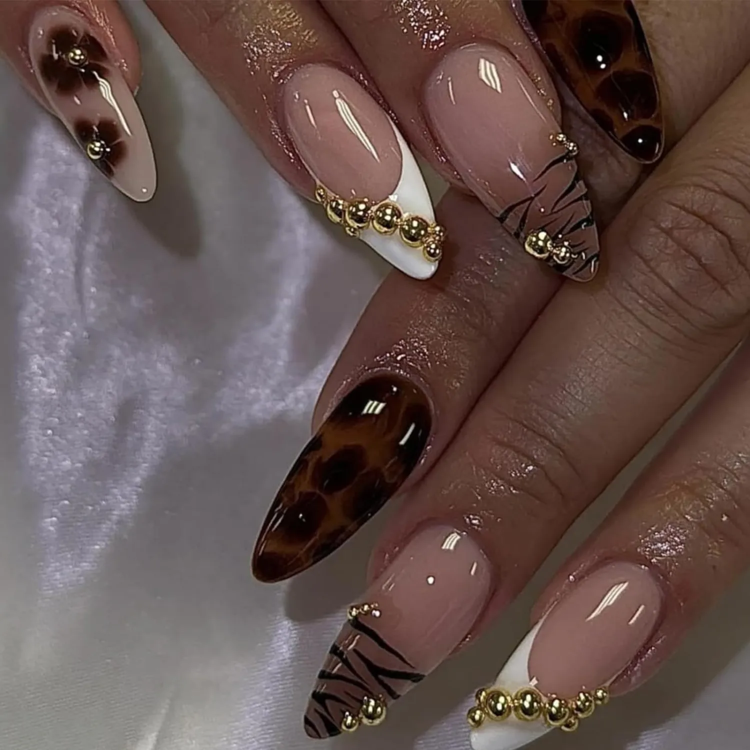 Tortoise shell Press on Nails Medium Almond Rhinestone Flower Brown Leopard