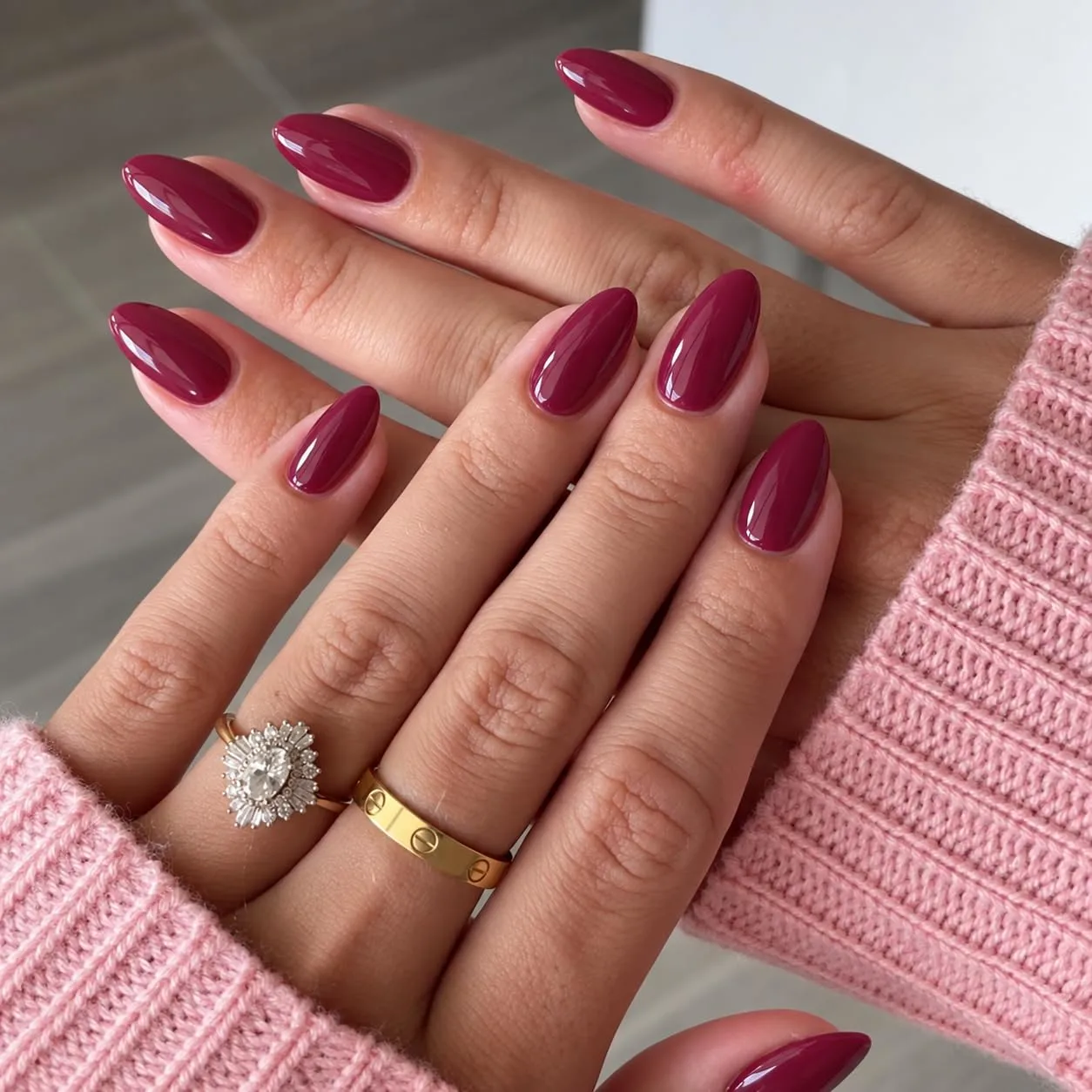 UNA GELLA Dusty Mauve Press On Nails Short Almond, 32 Pcs in 16 Sizes