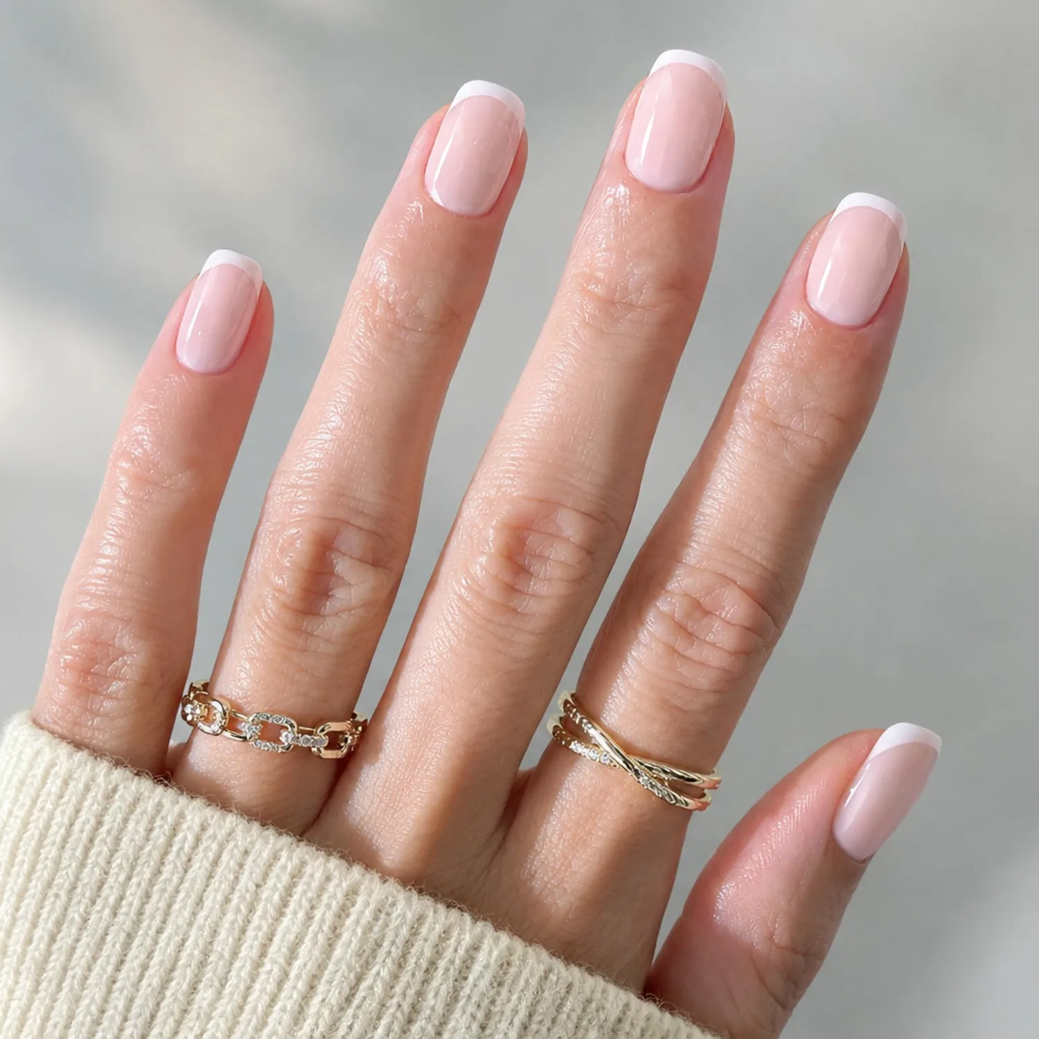 UNA GELLA French Tip Press on Nails Short Squoval Fake Nail Nude Pink White