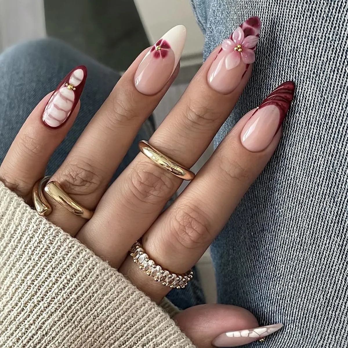 24Pcs French Tip Medium Almond Press on Nails yefiuo White & Wine Red French Acrylic Fake Nails Press ons Nail Tips Kit 3D Flower Texture False Nails Artificial Glue on Nails Stick on Nail for Women