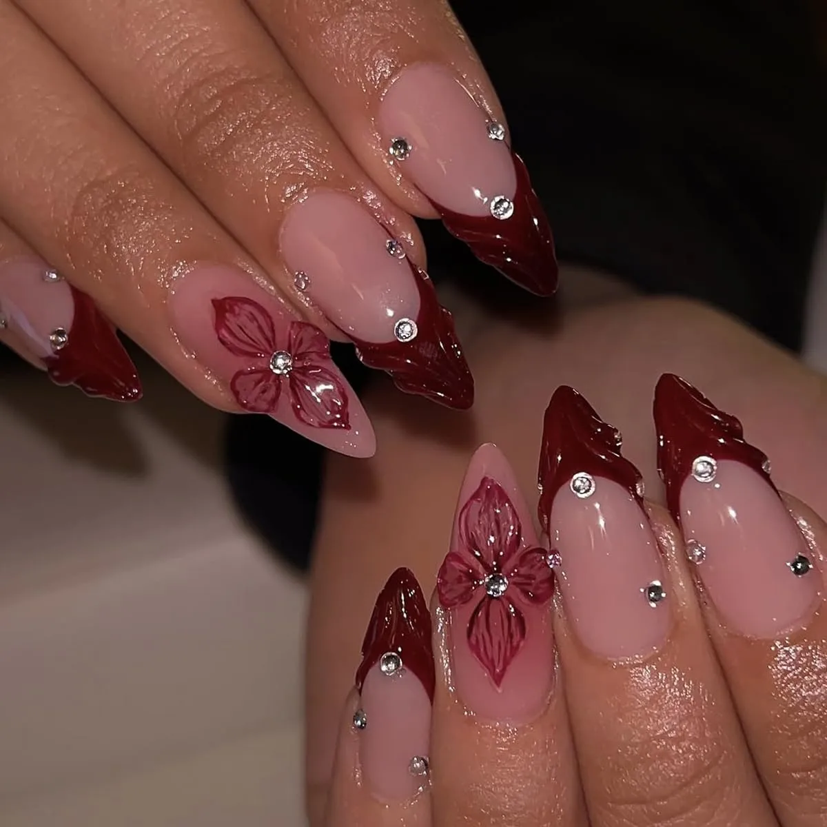 24Pcs Medium Almond Press on Nails yefiuo Flower Acrylic Fake Nails Press ons Nail Tips Kit 3D Texture Wine Red French Rhinestones Floral False Nails Artificial Glue on Nails Stick on Nails for Women
