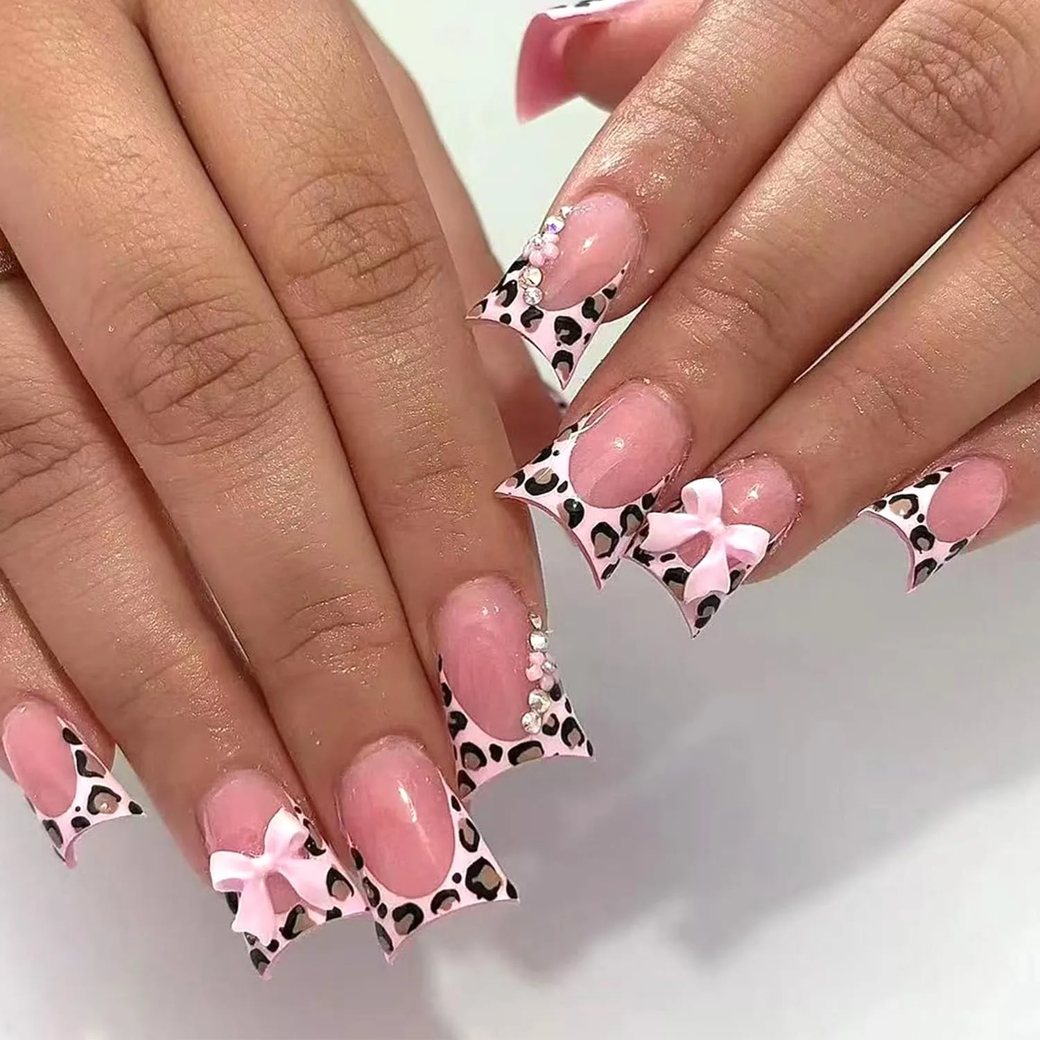 24Pcs Pink Duck Press on Nails Short Square Fake Nails Leopard Print French Tip False Nails with 3D Bow Flower Rhinestones Design Glossy Artificial Stick on Nail Full Cover Glue on Nails for Women DIY