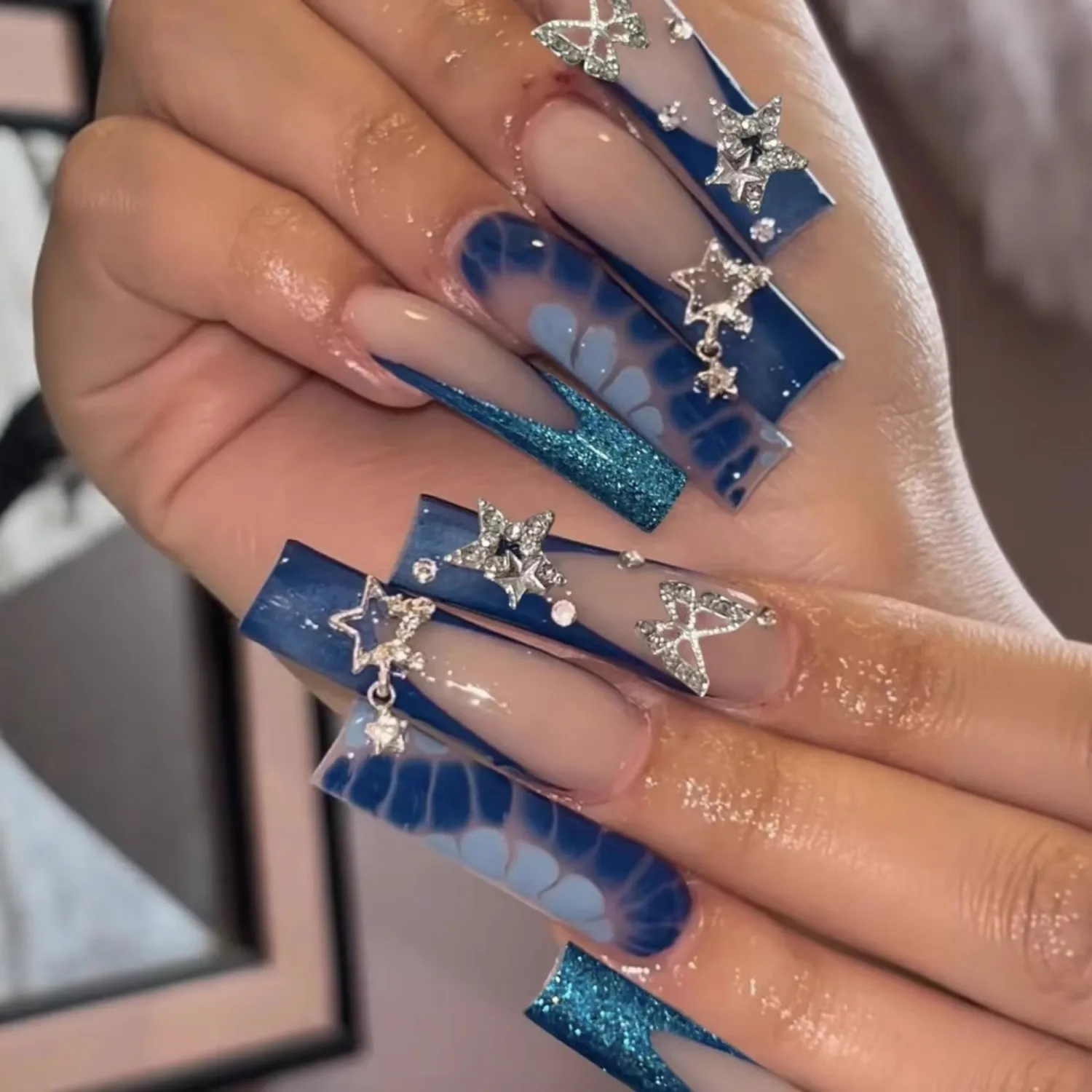 Long Square Octoswave Press on Nails Blue Glitter Fake Nail 24 Pcs