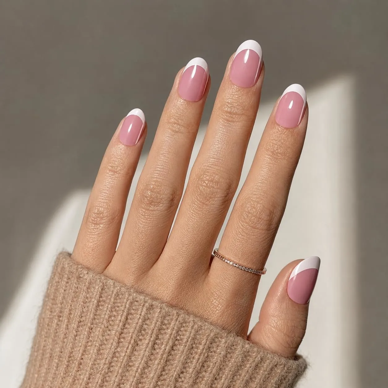 French Tip Press On Nails - Short Oval White Tips Press on Nails Glossy Nails Press Ons for Women DIY Fake Nails Kit with Glue, Reusable Glue on Nails Short in 16 Sizes - 32pcs, Blush French