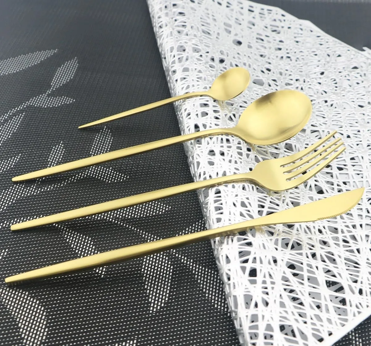 Silverware Flatware Cutlery Set, 5/20/30/40/50/60Pcs Champagne Gold Cutlery Set, Matte Dessert Fork Spoon(Silver,1Set-5Pcs)