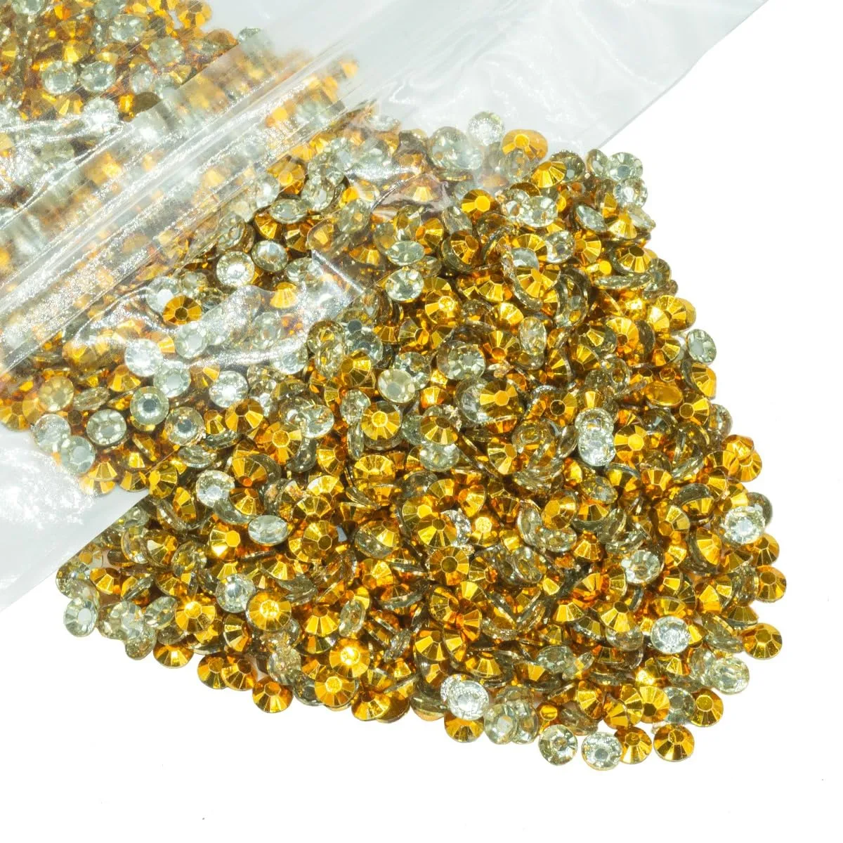 qiipii 5050PCS 5mm Bright Gold Resin Rhinestones for Crafting Clear Golden Flat Back Jelly Stones Bulk Non-Hotfix SS20 Diamonds Crystals Gems Charms for Nails Face Eyes Makeup Tumblers Bottles Crafts